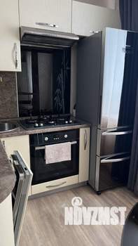 Студия квартира, посуточно, 36м2, 4/4 этаж