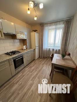 1-к квартира, посуточно, 35м2, 6/10 этаж