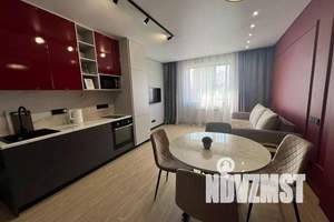 2-к квартира, посуточно, 45м2, 5/25 этаж