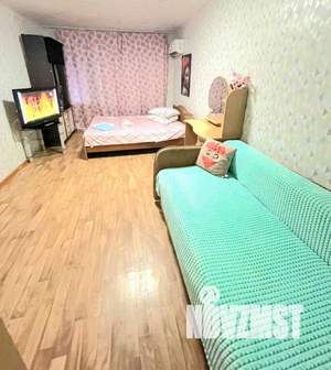 1-к квартира, посуточно, 33м2, 1/1 этаж