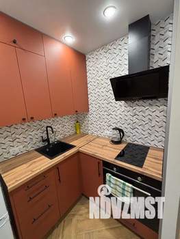 Студия квартира, посуточно, 32м2, 3/5 этаж