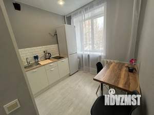 1-к квартира, посуточно, 35м2, 3/5 этаж