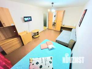 1-к квартира, посуточно, 33м2, 4/10 этаж