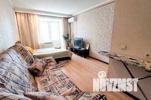 1-к квартира, посуточно, 35м2, 7/10 этаж