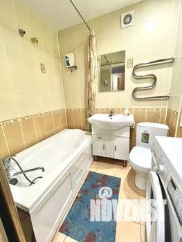 Студия квартира, посуточно, 35м2, 9/17 этаж