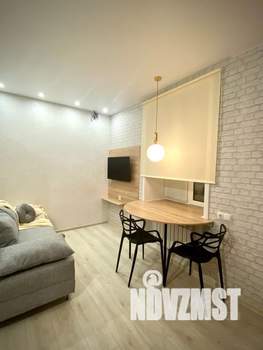 1-к квартира, посуточно, 30м2, 1/2 этаж