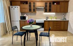 1-к квартира, посуточно, 40м2, 1/1 этаж