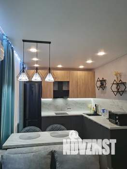 Студия квартира, посуточно, 32м2, 1/9 этаж