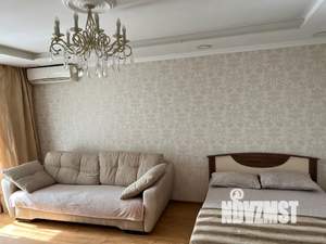 1-к квартира, посуточно, 42м2, 6/10 этаж