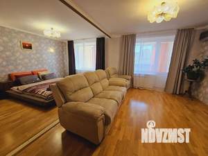 2-к квартира, посуточно, 105м2, 4/12 этаж