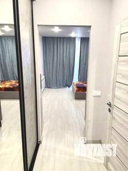 Студия квартира, посуточно, 35м2, 9/21 этаж