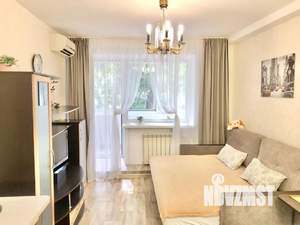 Студия квартира, посуточно, 18м2, 1/4 этаж
