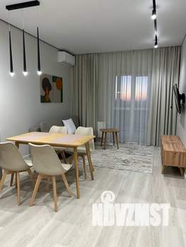 2-к квартира, посуточно, 40м2, 17/24 этаж