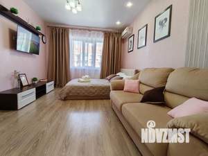 1-к квартира, посуточно, 33м2, 8/10 этаж