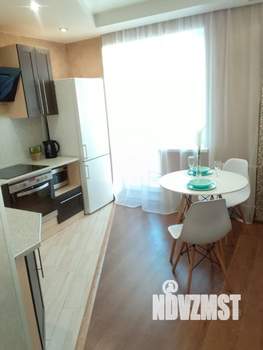 2-к квартира, посуточно, 45м2, 17/21 этаж