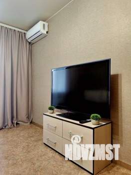 2-к квартира, посуточно, 50м2, 1/1 этаж