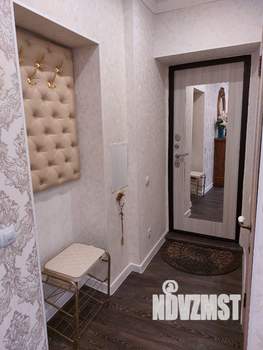 Студия квартира, посуточно, 33м2, 1/5 этаж