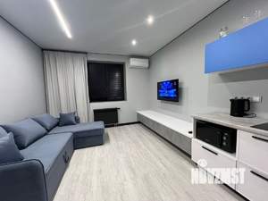 2-к квартира, посуточно, 42м2, 2/20 этаж