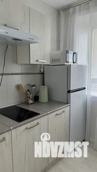 Студия квартира, посуточно, 33м2, 7/9 этаж