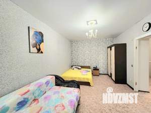 1-к квартира, посуточно, 37м2, 7/10 этаж