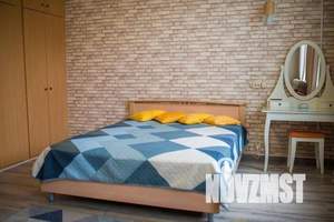 1-к квартира, посуточно, 50м2, 2/4 этаж