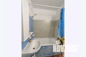 1-к квартира, посуточно, 35м2, 6/9 этаж