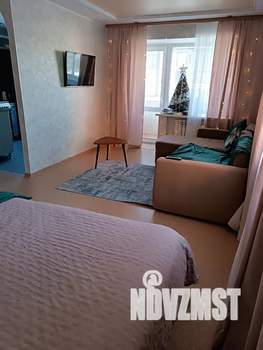 1-к квартира, посуточно, 31м2, 4/5 этаж