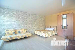 Студия квартира, посуточно, 36м2, 4/5 этаж