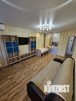 1-к квартира, посуточно, 40м2, 4/5 этаж