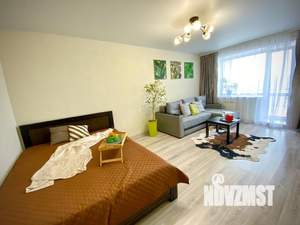 1-к квартира, посуточно, 35м2, 1/1 этаж