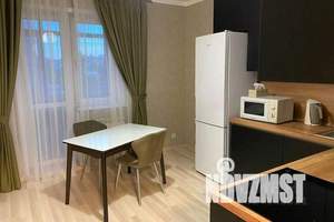 1-к квартира, посуточно, 40м2, 2/20 этаж