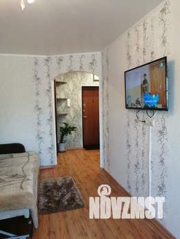 1-к квартира, посуточно, 35м2, 4/9 этаж