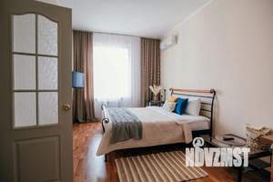 2-к квартира, посуточно, 70м2, 1/1 этаж