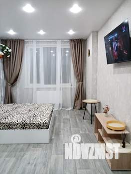 1-к квартира, посуточно, 43м2, 8/13 этаж