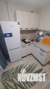 1-к квартира, посуточно, 42м2, 1/5 этаж