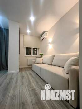 Студия квартира, посуточно, 25м2, 13/13 этаж