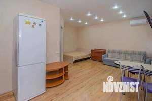 Студия квартира, посуточно, 43м2, 7/9 этаж