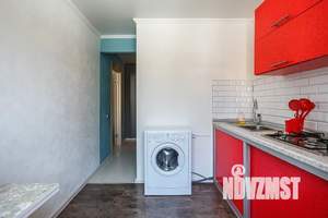 1-к квартира, посуточно, 35м2, 4/6 этаж