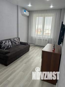 1-к квартира, посуточно, 35м2, 6/8 этаж