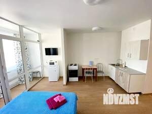 Студия квартира, посуточно, 30м2, 22/25 этаж