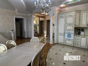 3-к квартира, на длительный срок, 130м2, 15/18 этаж