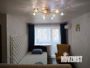 1-к квартира, посуточно, 32м2, 1/1 этаж