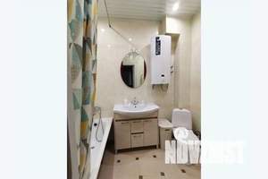 1-к квартира, посуточно, 43м2, 10/10 этаж
