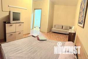 1-к квартира, посуточно, 33м2, 3/3 этаж