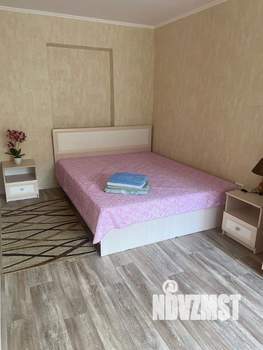 2-к квартира, посуточно, 42м2, 3/5 этаж