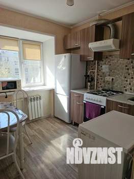 2-к квартира, посуточно, 42м2, 1/1 этаж