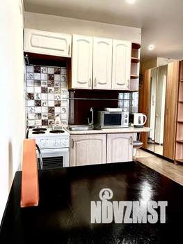 Студия квартира, посуточно, 35м2, 9/17 этаж