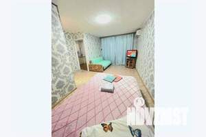 1-к квартира, посуточно, 33м2, 4/5 этаж