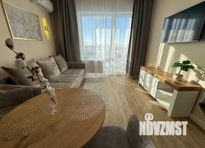 1-к квартира, посуточно, 40м2, 1/25 этаж