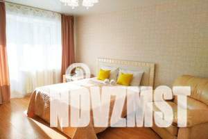 1-к квартира, посуточно, 50м2, 2/10 этаж